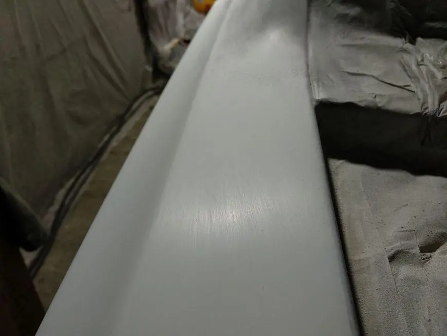 View of the upper surface of the rear wing after grinding