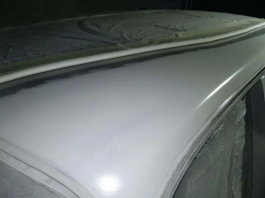 Roof primed two coats with primer HB BODY 970