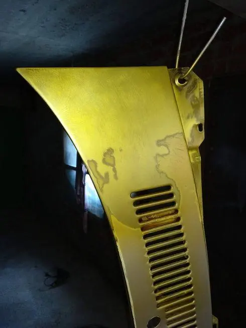 Acid primed wiper panel - outside top view