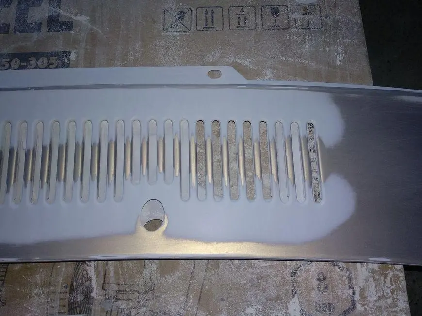 Sanded wiper panel - outside view in the middle