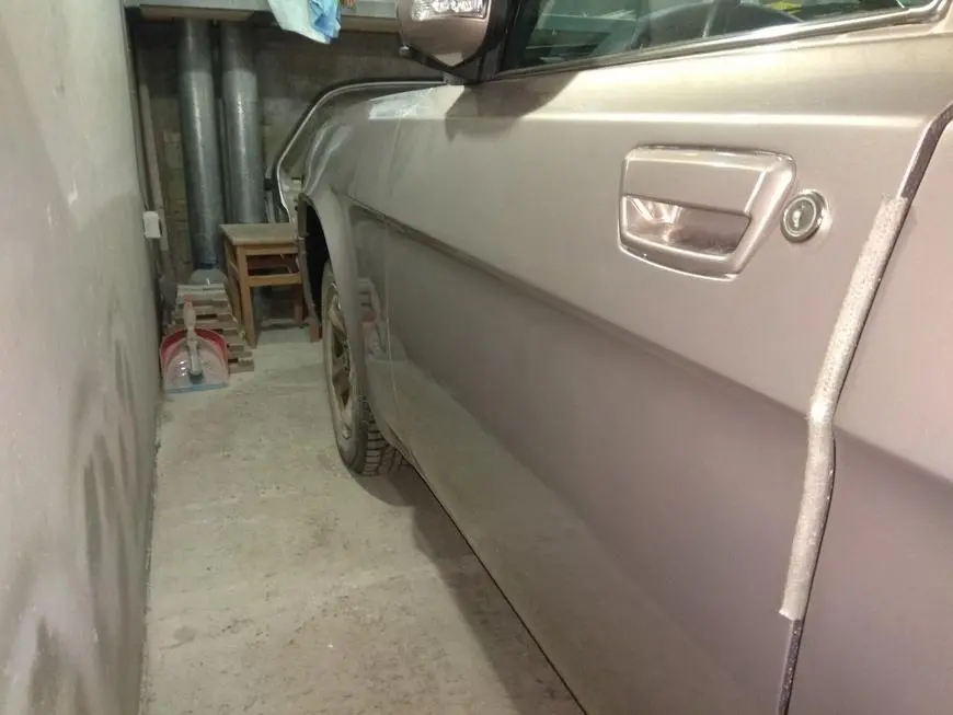 General view of the car