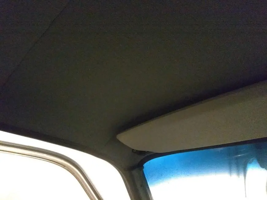 General view of the car