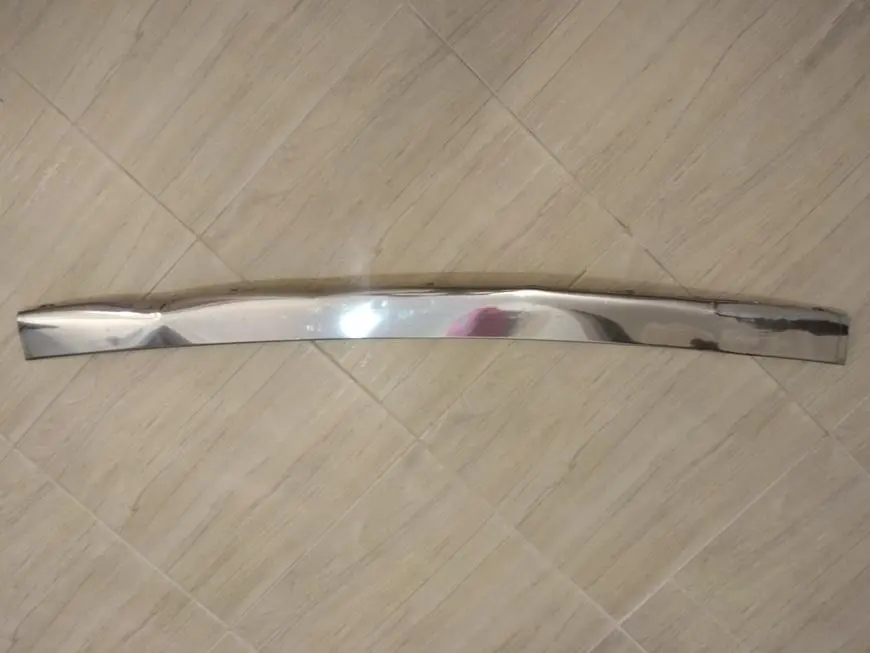 General view of the middle part of the rear bumper lining