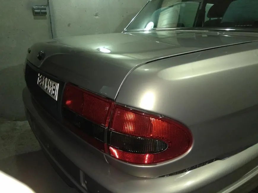 General view of the car