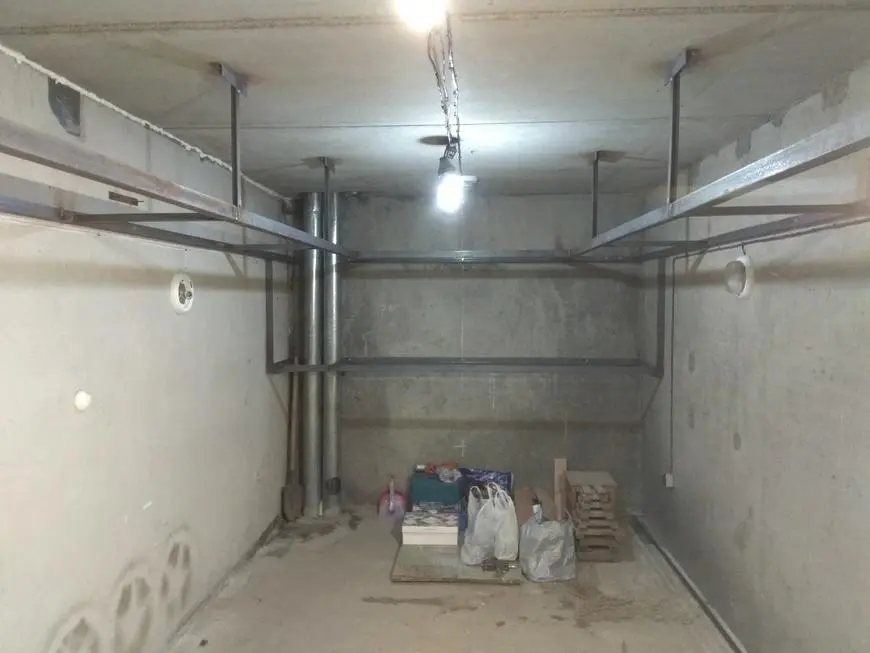 Garage building process