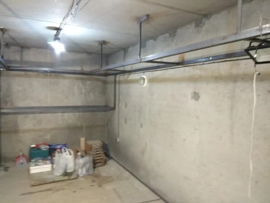Garage building process