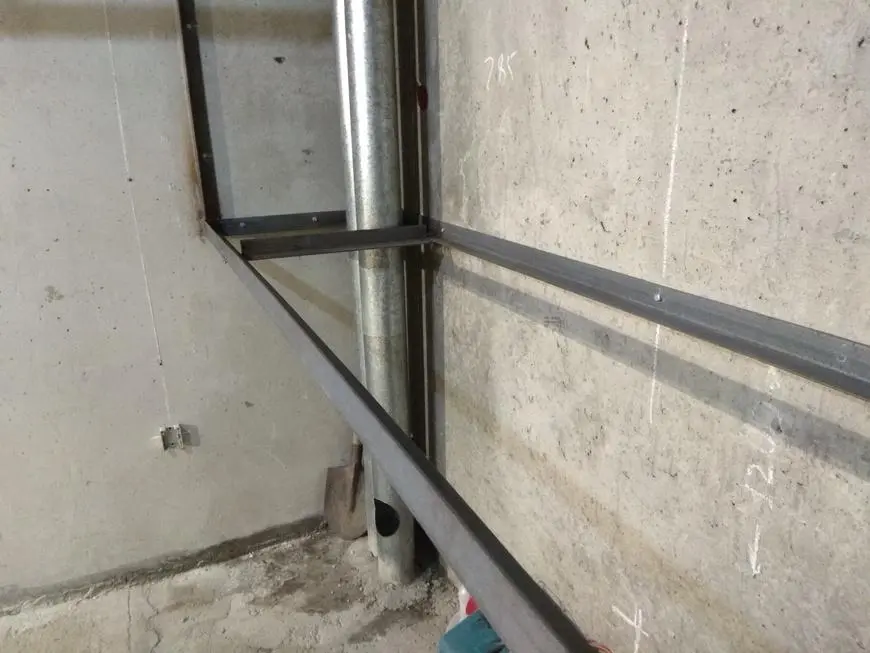 Garage building process