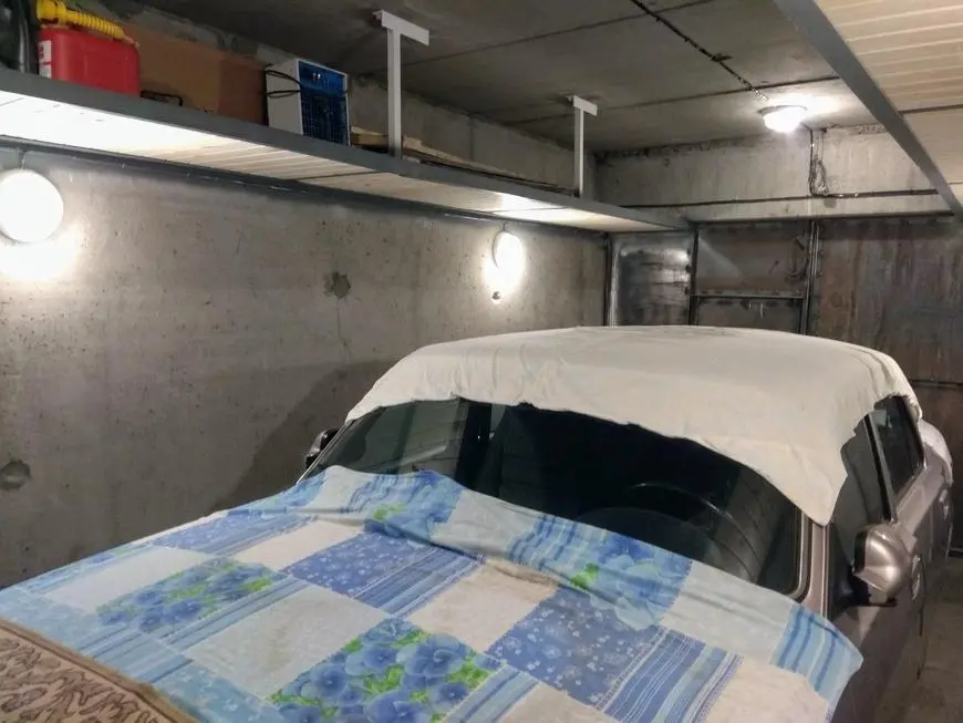 Garage building process