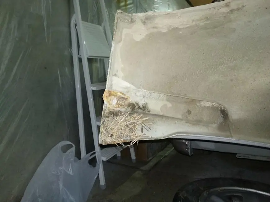 Front fender before cleaning