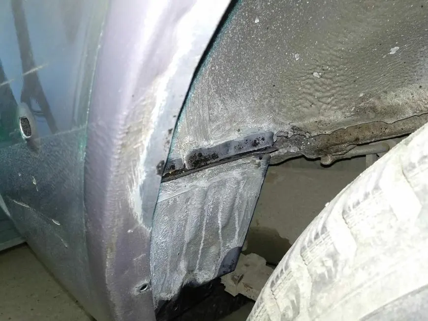 Body condition after cleaning from dirt and rust