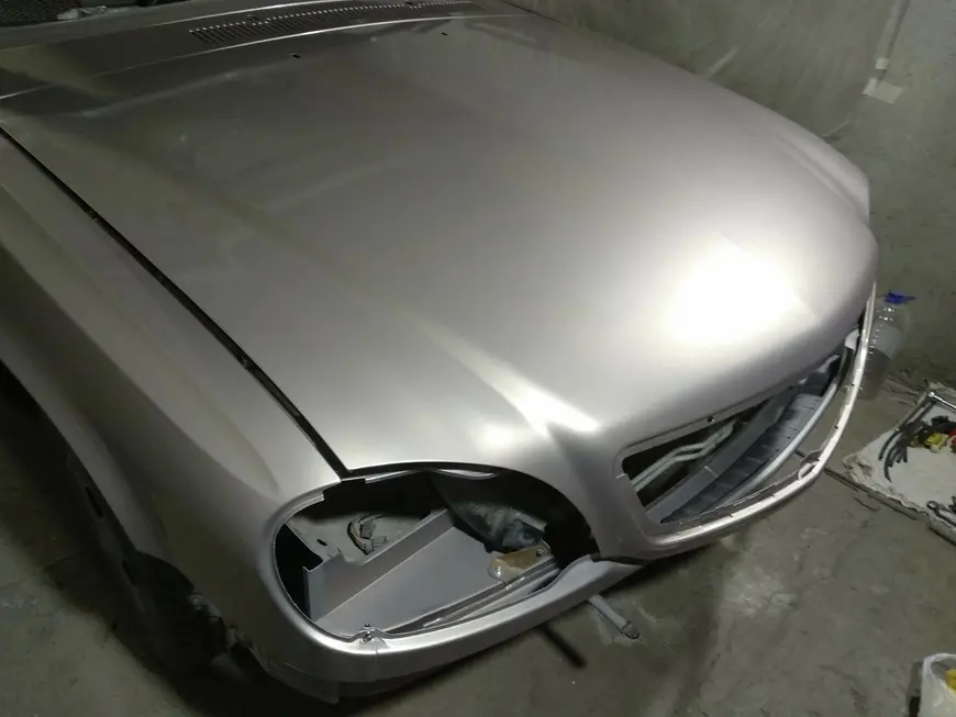 The result of painting the car body Volga