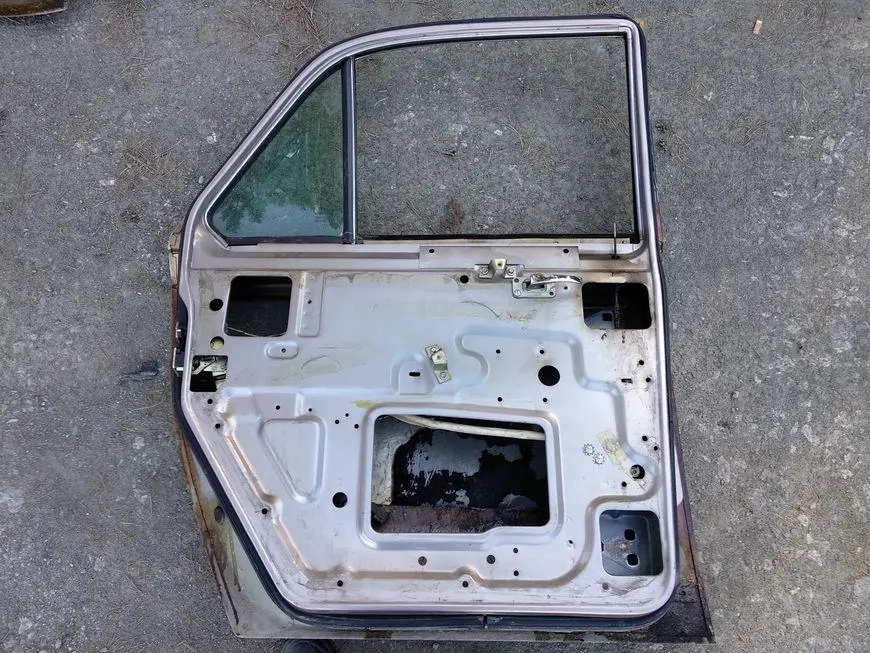 Left rear door on the inside
