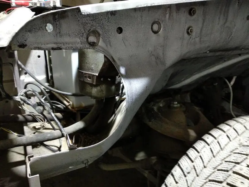 Mudguard front treated with rust converter a second time