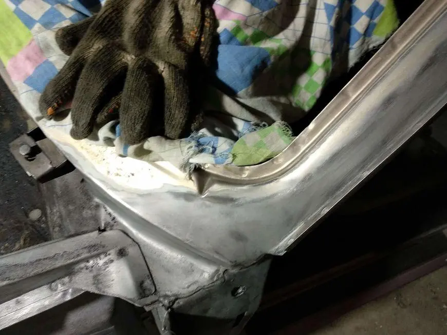 Lower corner of the A-pillar machined